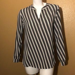 Anne Klein Women’s Split Neck Blouse